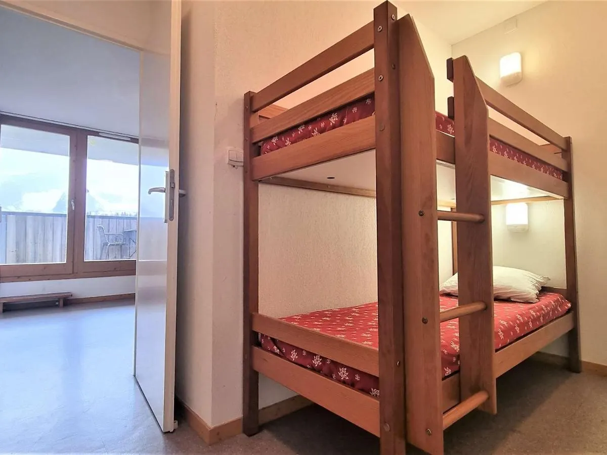 T2 Cabine 6 Pers Avec Balcon, Parking Et Casier A Ski, Pres Des Pistes - Fr-1-525-193 Le Devoluy 0*,  France
